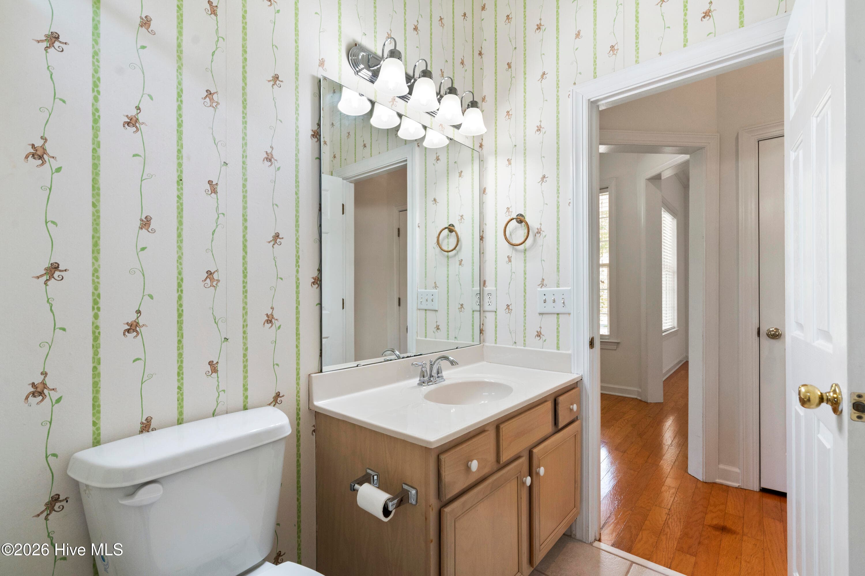 Single Family Residence at 4902 Dewars Circle, Wilmington, NC 28409, photo 20 of 52