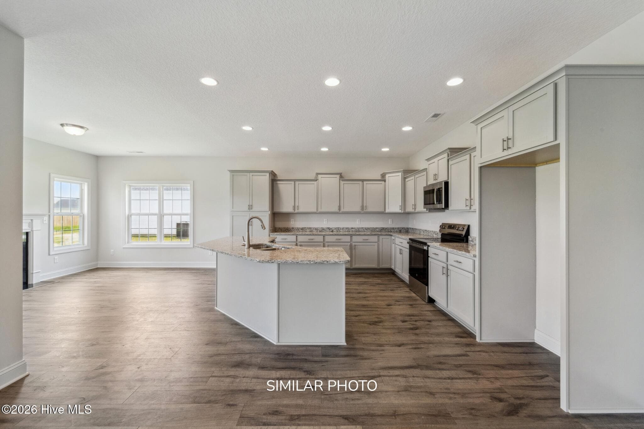 Single Family Residence at 703 Atlantic Coast Lane, Jacksonville, NC 28546, photo 15 of 37