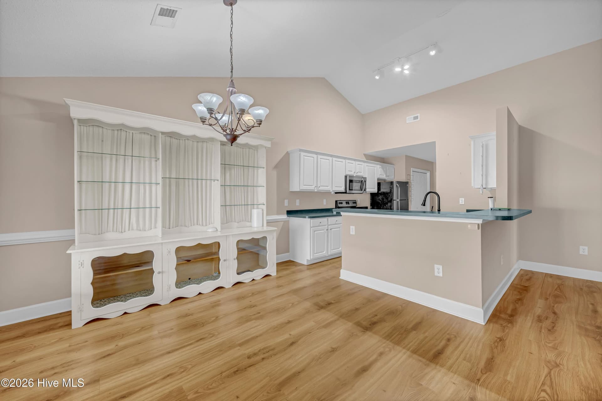 Single Family Residence at 512 Hyacinth Drive, Longs, SC 29568, photo 10 of 41
