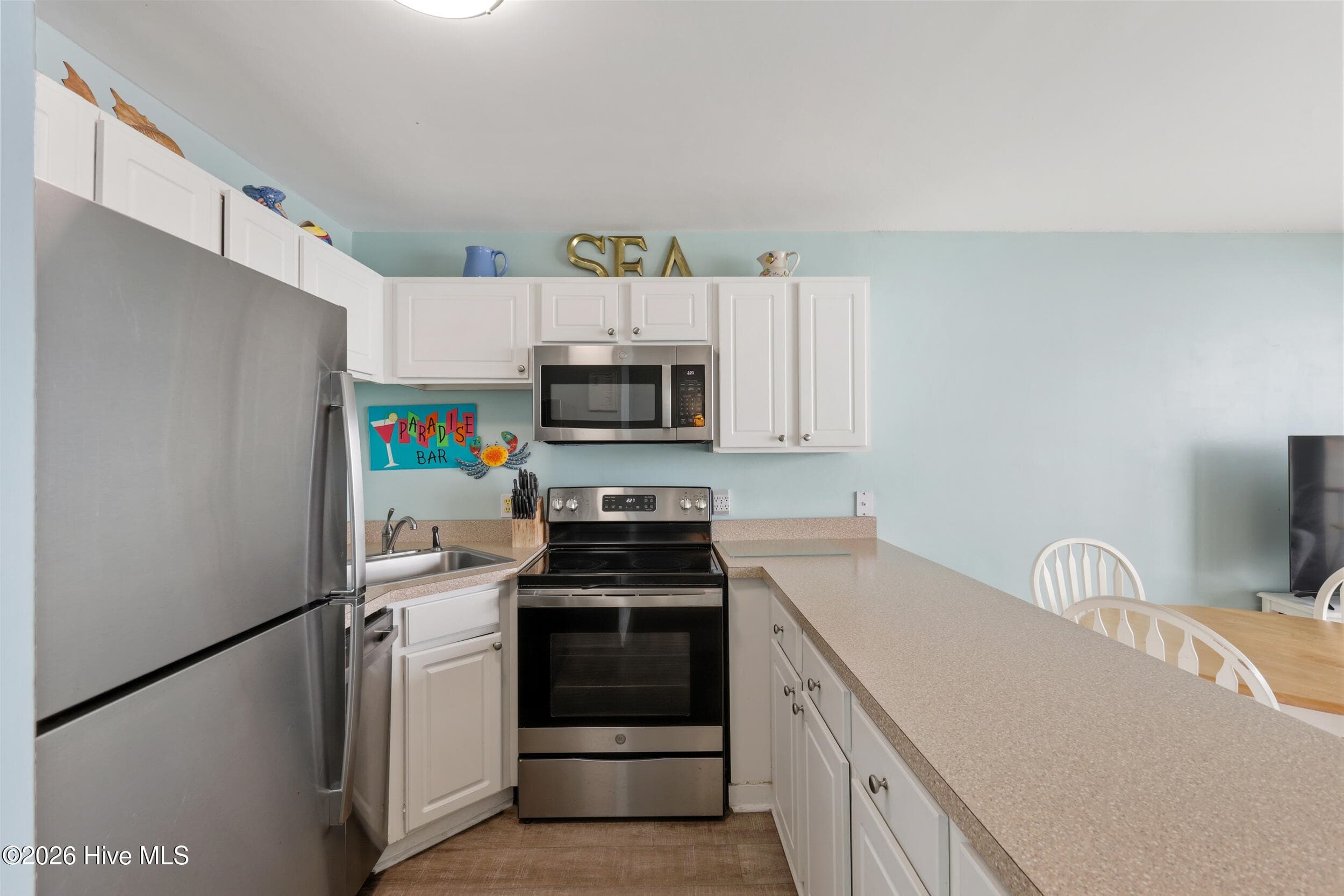 Condominium at 1615 Lake Park Boulevard S Unit 612, Carolina Beach, NC 28428, photo 12 of 38