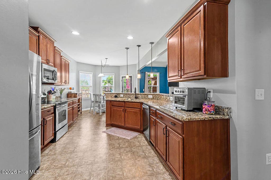 Single Family Residence at 701 Tuscarora Drive, Holly Ridge, NC 28445, photo 16 of 49