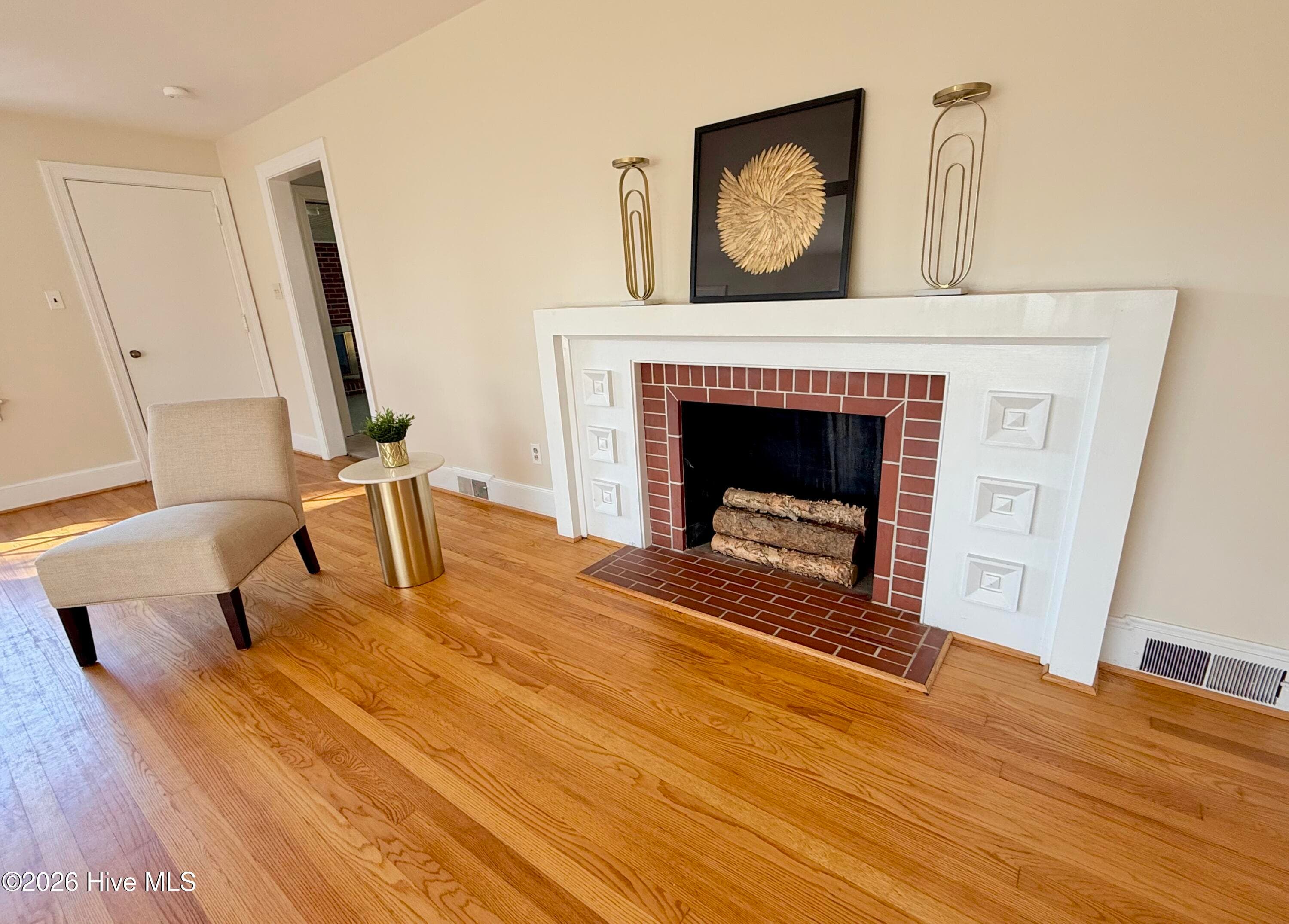 Single Family Residence at 1008 Rhem Street, Kinston, NC 28501, photo 9 of 57
