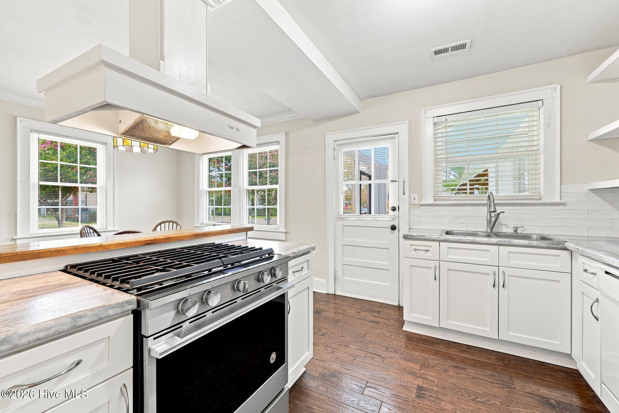 Single Family Residence at 525 E 2nd Street, Washington, NC 27889, photo 19 of 54