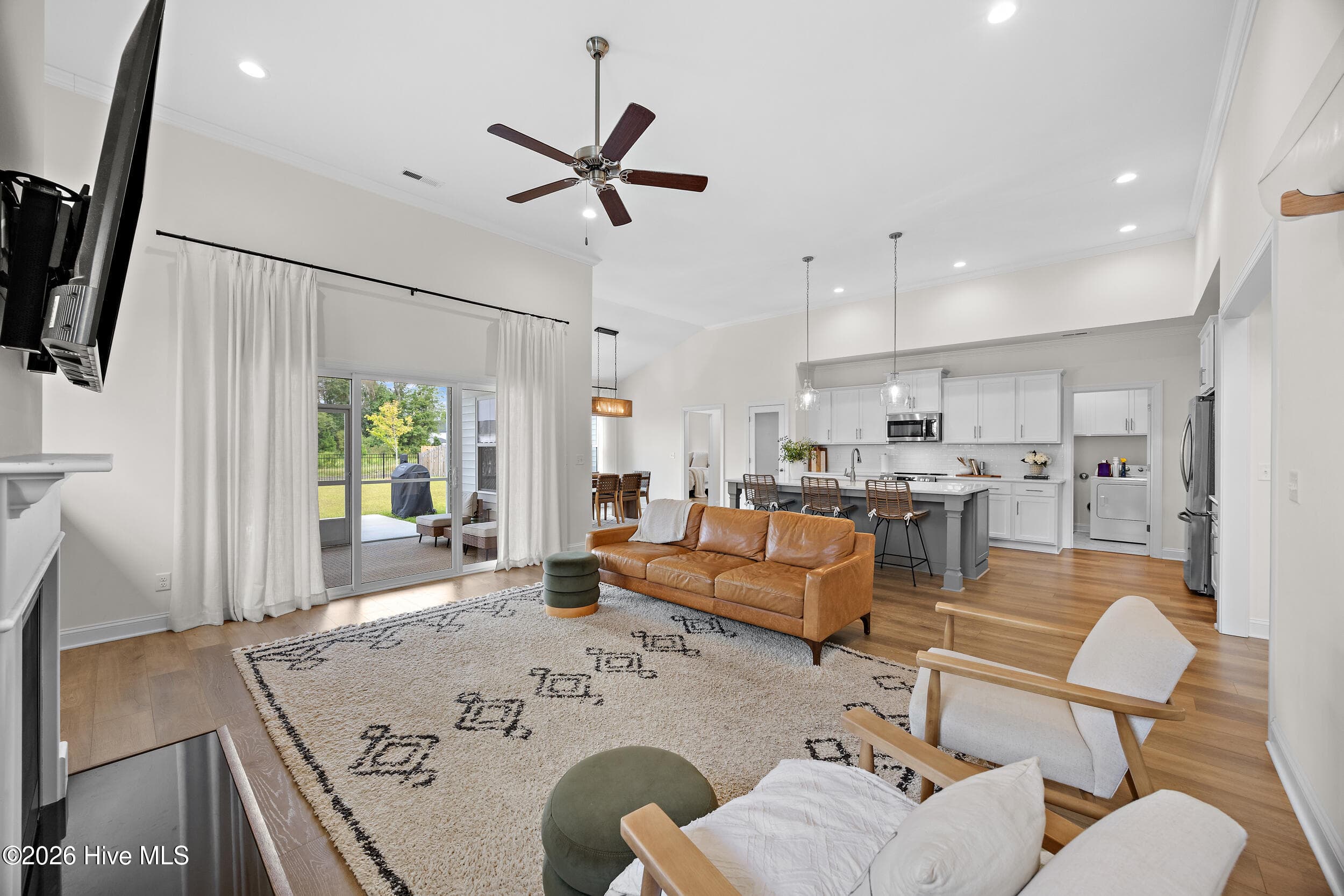Single Family Residence at 424 Northern Pintail Place, Hampstead, NC 28443, photo 19 of 68