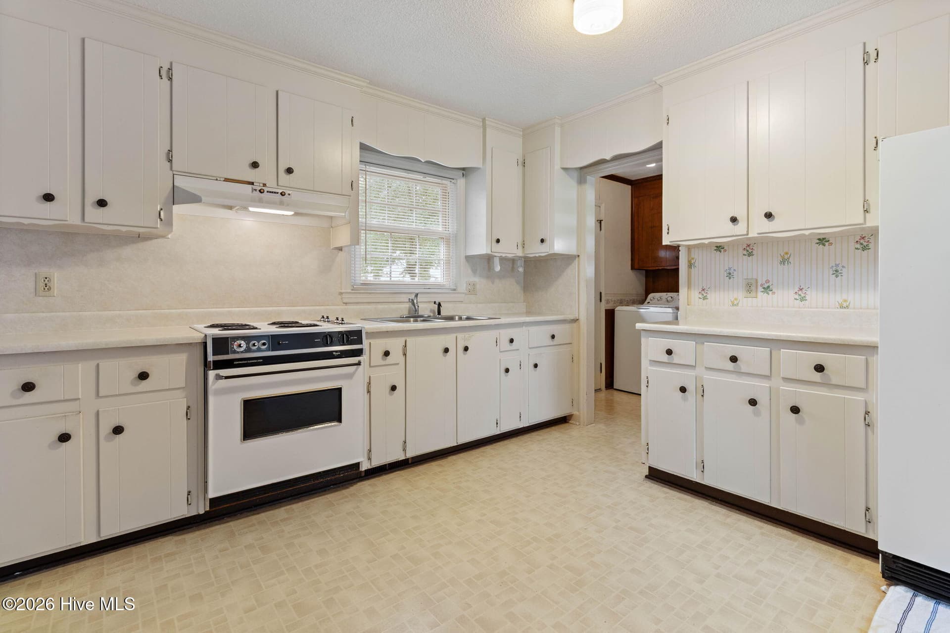 771 Dixie Road, Clinton, NC 28328