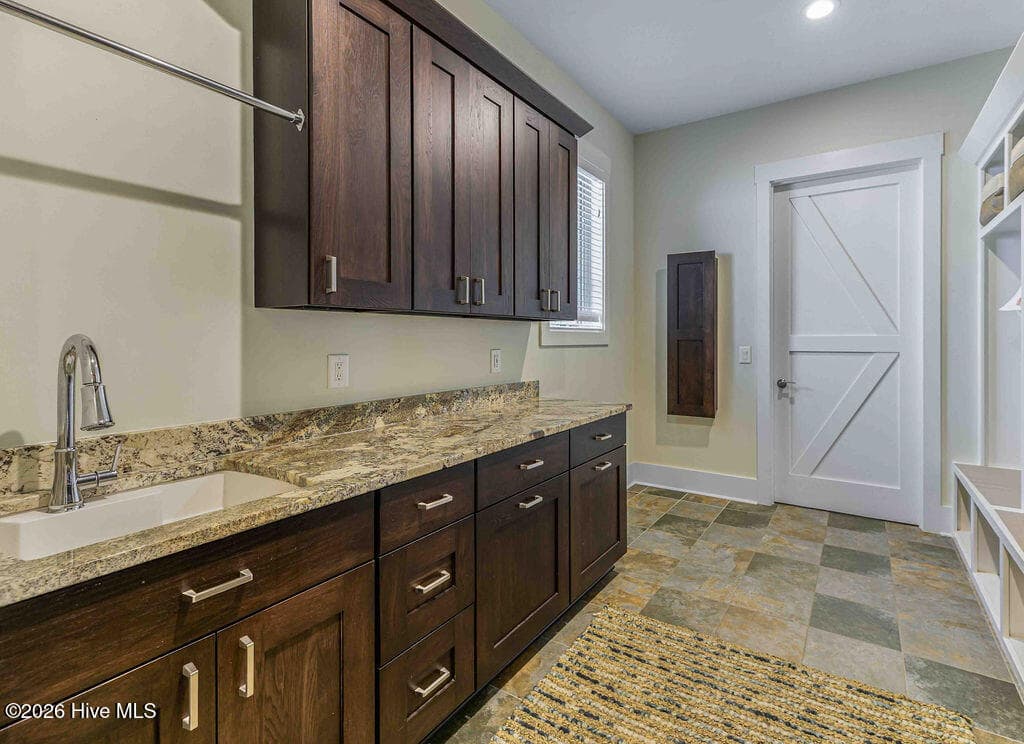 Single Family Residence at 43 Ridgeland Street, Pinehurst, NC 28374, photo 33 of 89