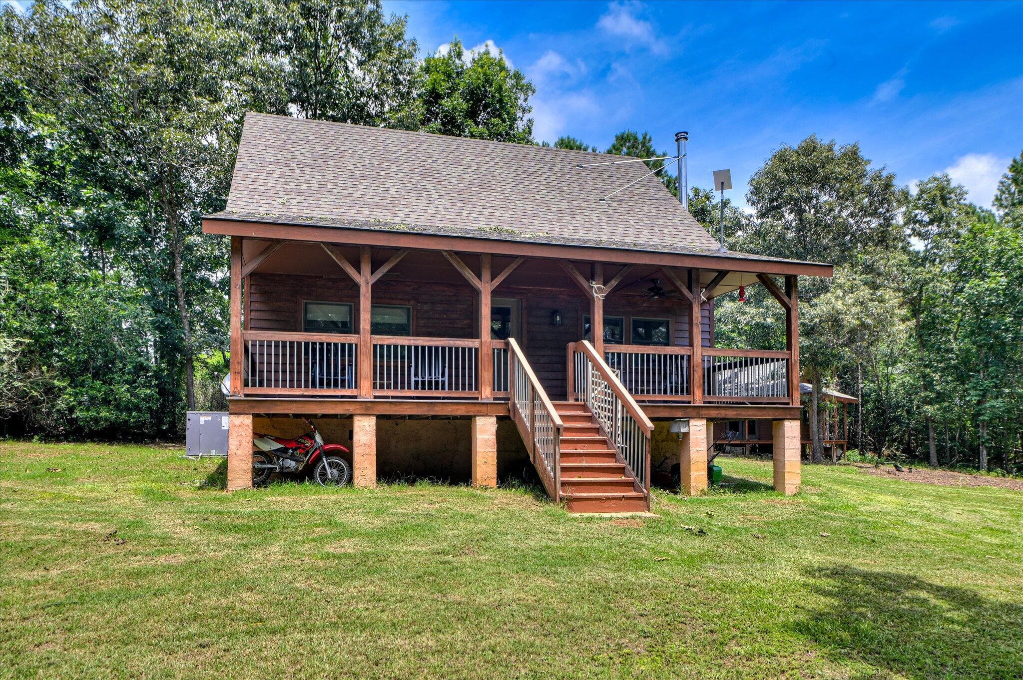 196 Brodie Hall Road, Wagener, SC 29164