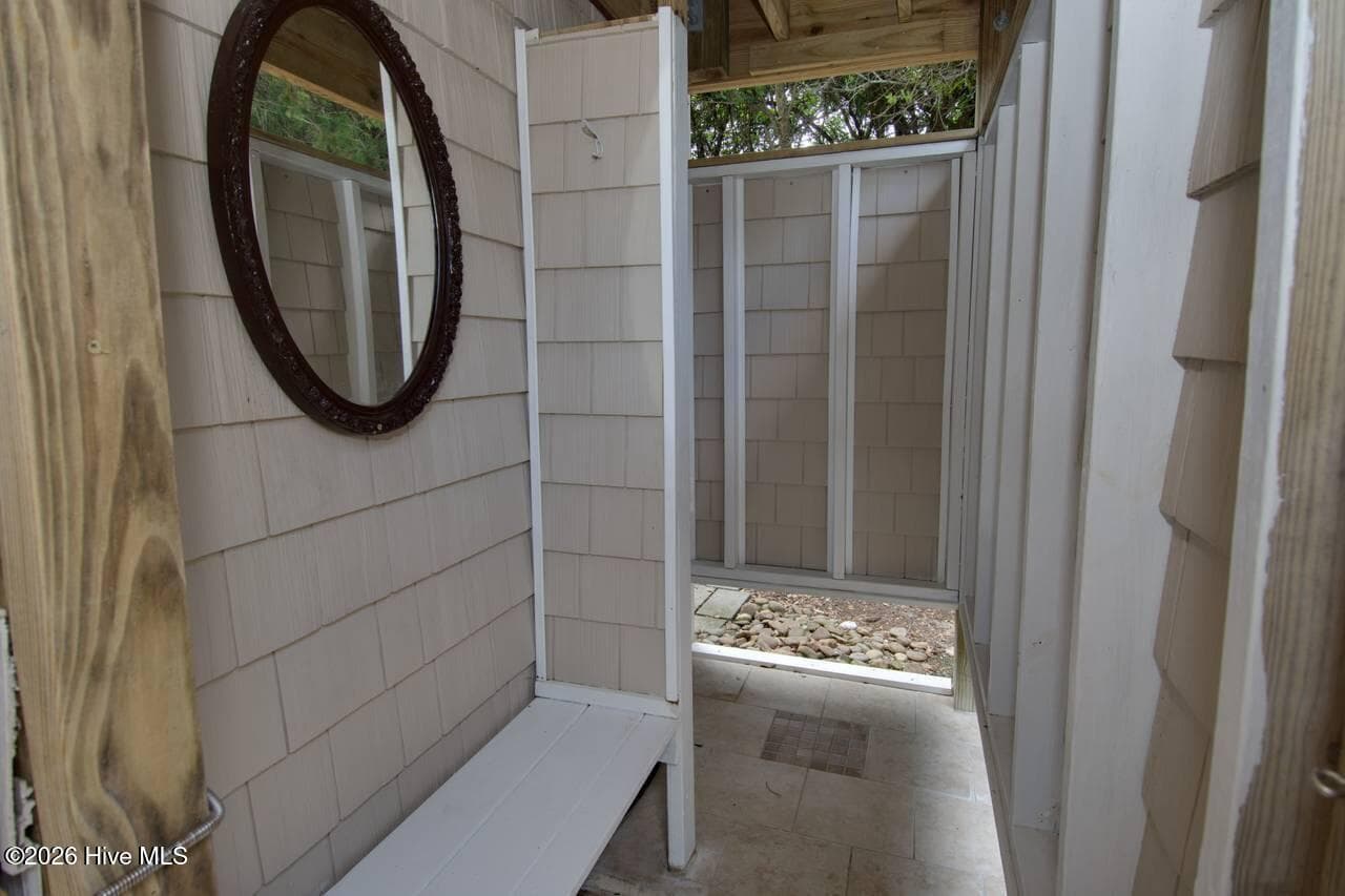 Outdoor Shower - 6820 Ocean Drive, Emerald Isle, NC 28594