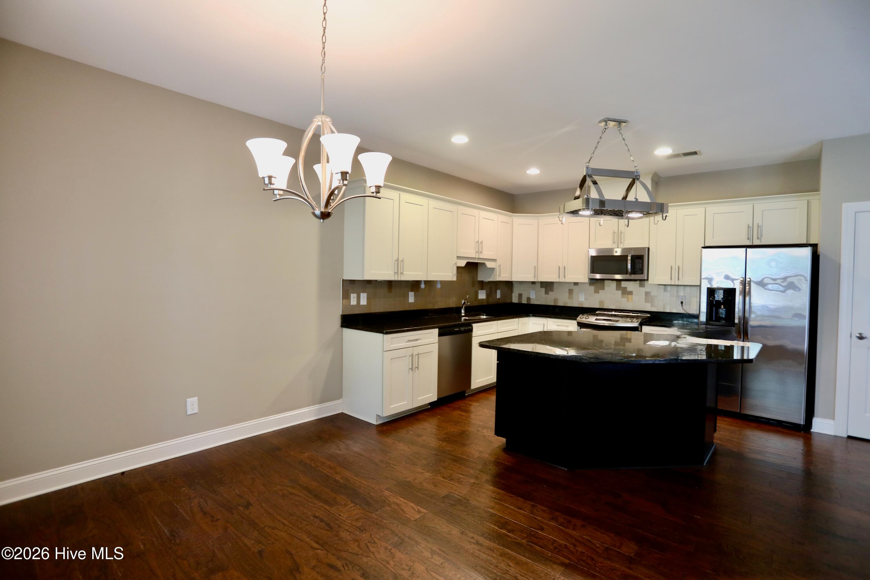 Townhouse at 195 Pinebranch Court, Southern Pines, NC 28387, photo 14 of 66