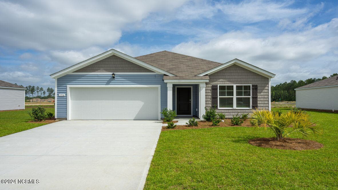 163 Ashworth Drive, Tabor City, NC 28463