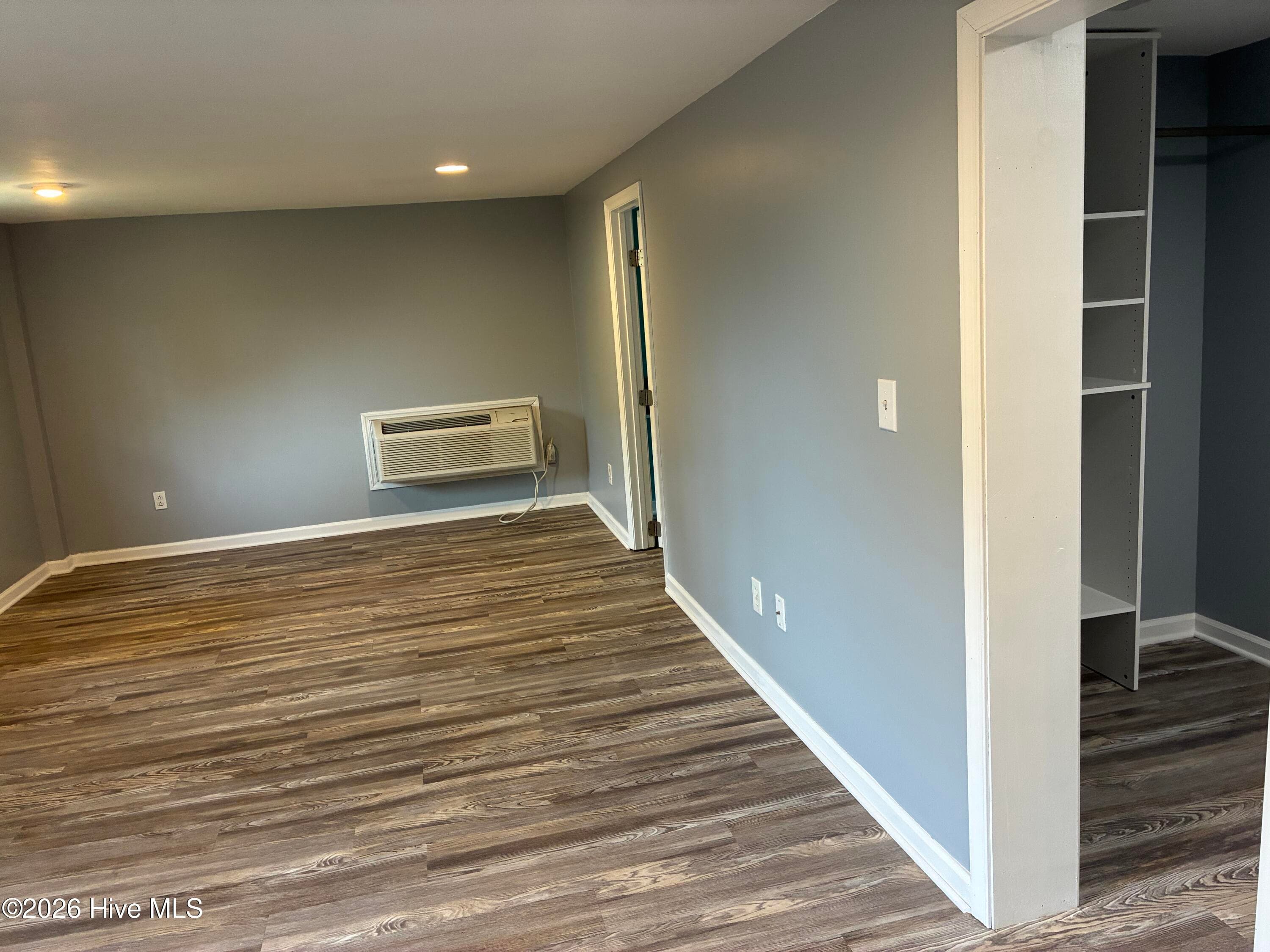 Single Family Residence at 298 Waterlily Road, Coinjock, NC 27923, photo 16 of 28