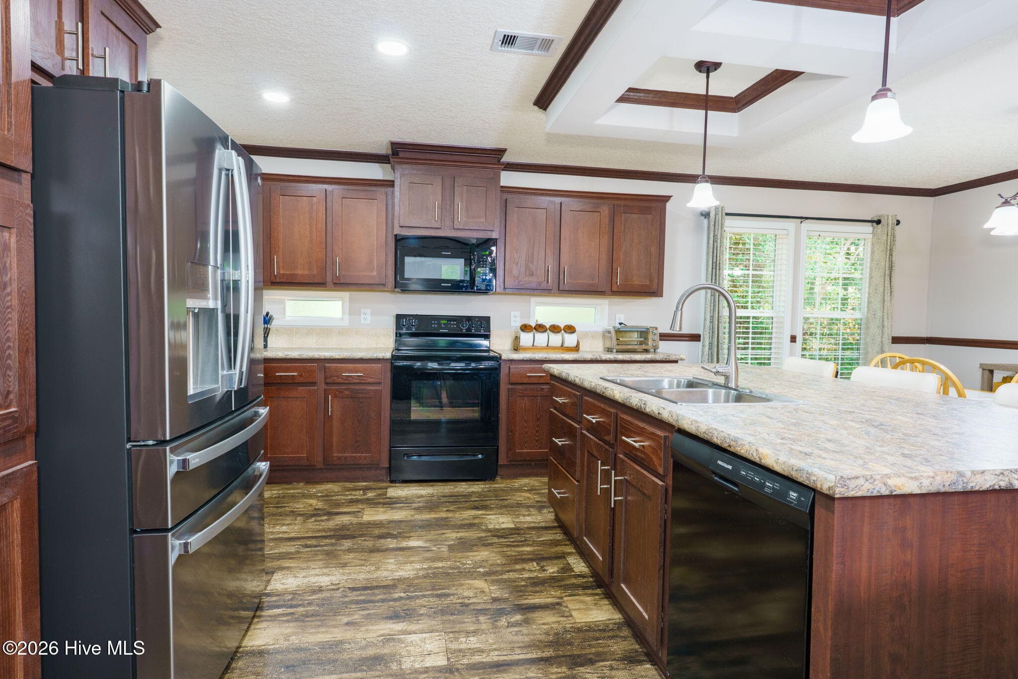 Manufactured Home at 280 Old Beech Road, Blairsville, GA 30512, photo 5 of 23