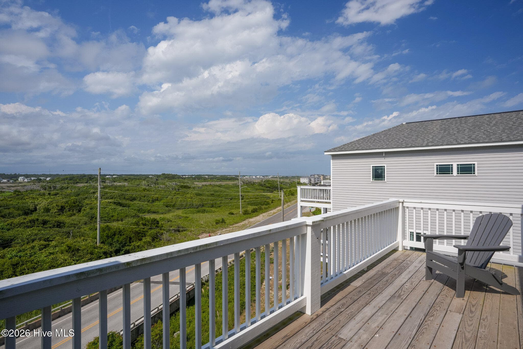Townhouse at 208 Goldsboro Drive, North Topsail Beach, NC 28460, photo 25 of 74