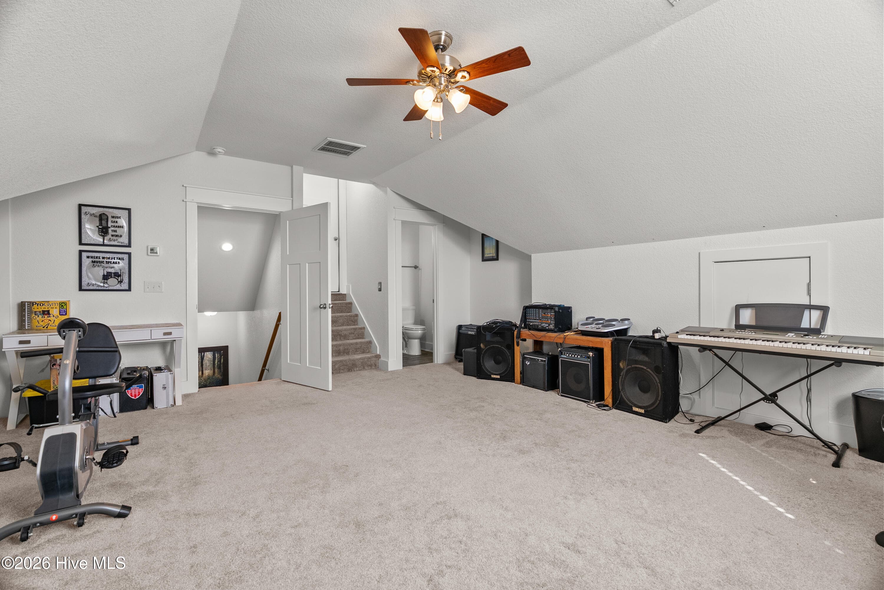 Single Family Residence at 104 Smitty Lane, Moyock, NC 27958, photo 33 of 49