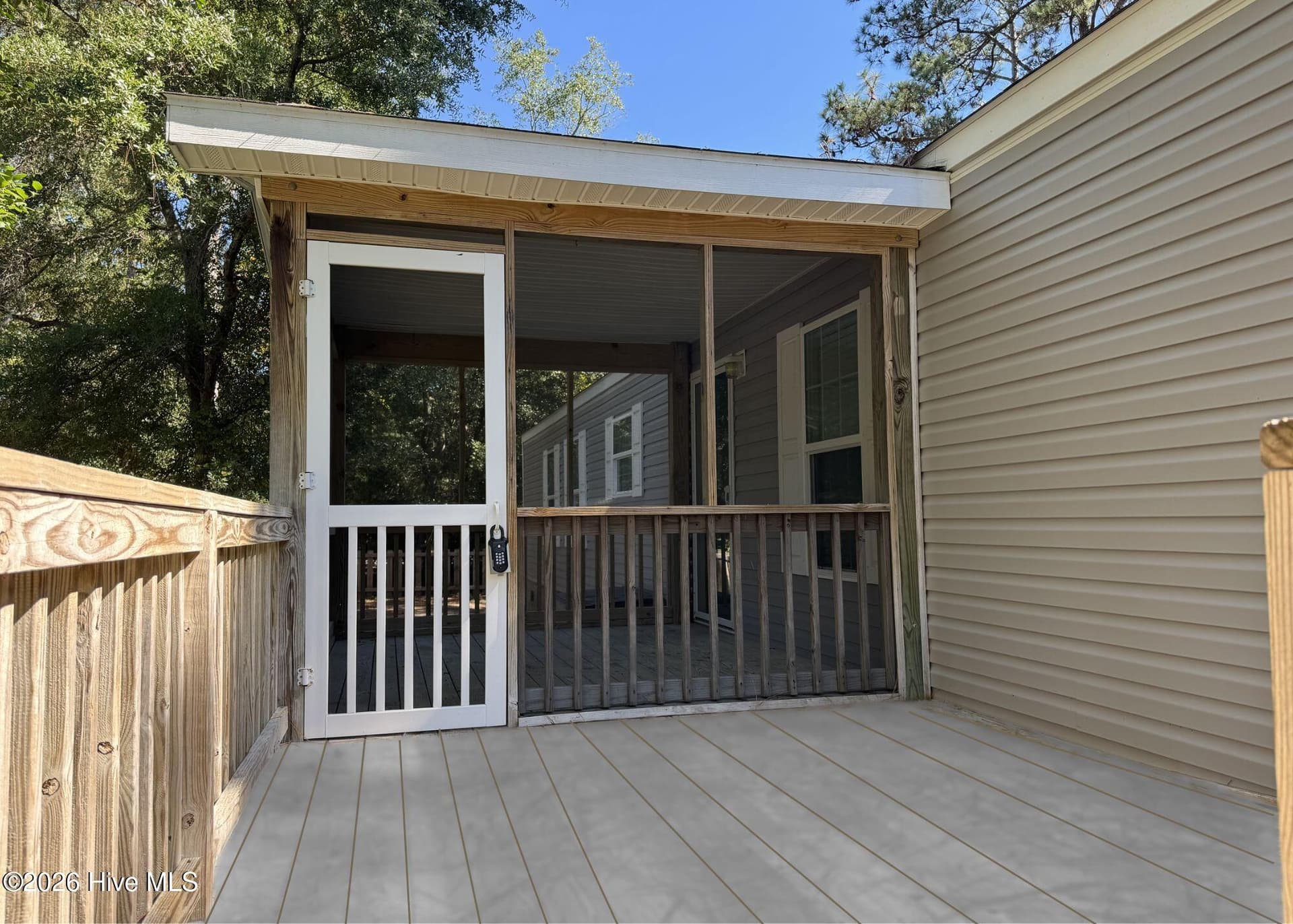 Manufactured Home at 3474 Tarpon Court SE, Bolivia, NC 28422, photo 20 of 24