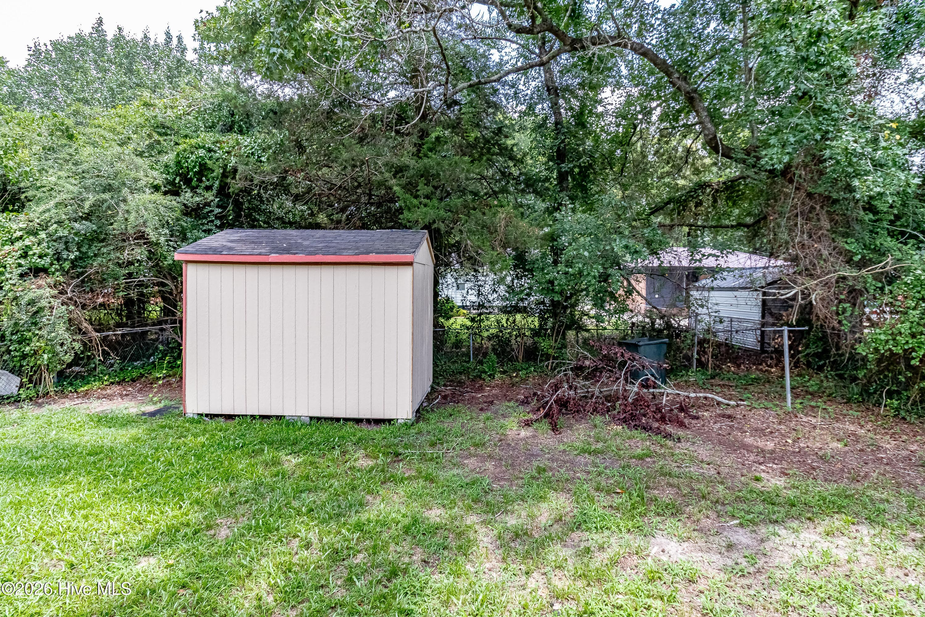 Single Family Residence at 1209 Sycamore Road, Kinston, NC 28501, photo 18 of 19