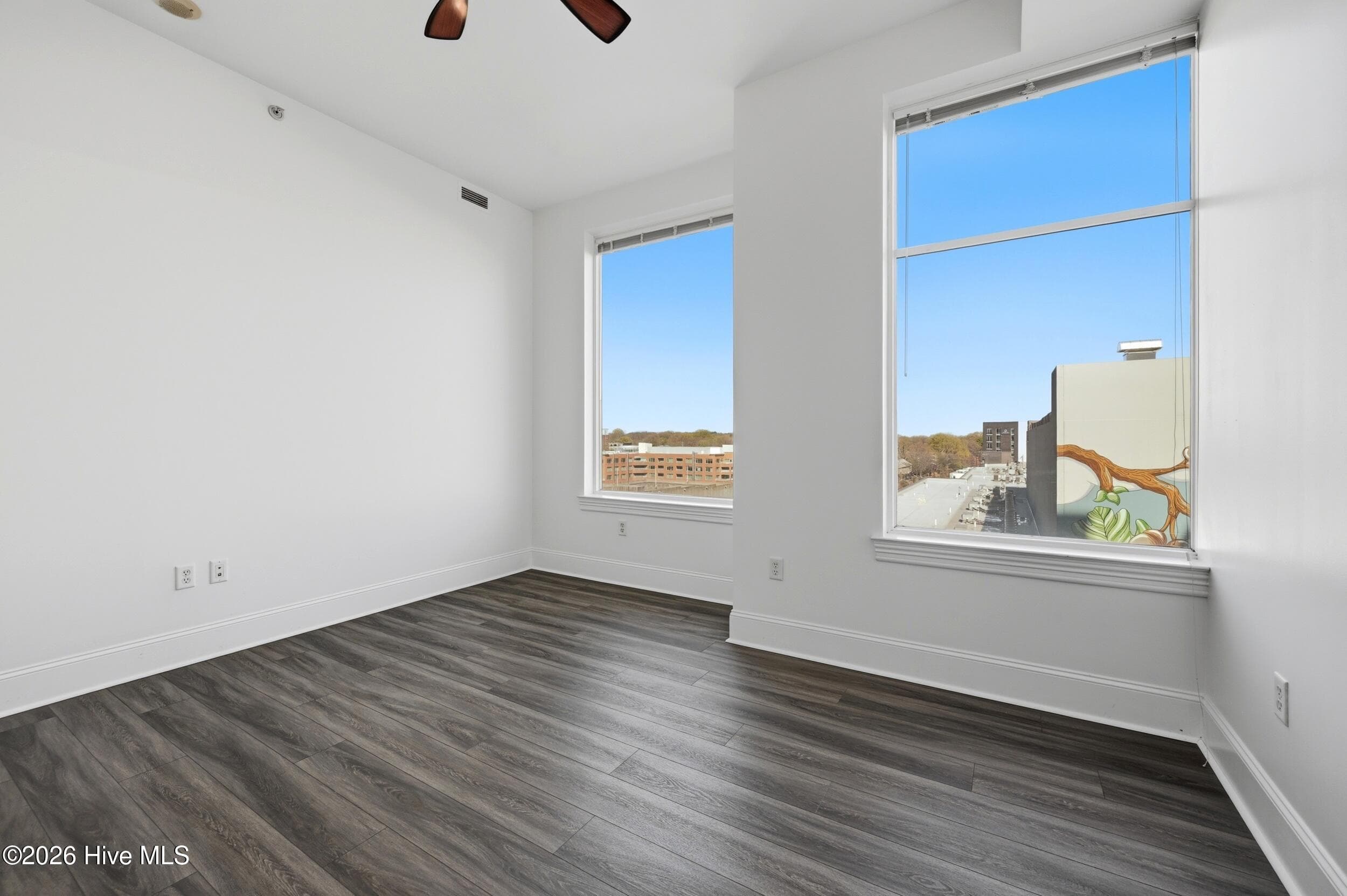 Condominium at 400 W North Street 810, Raleigh, NC 27603, photo 21 of 41