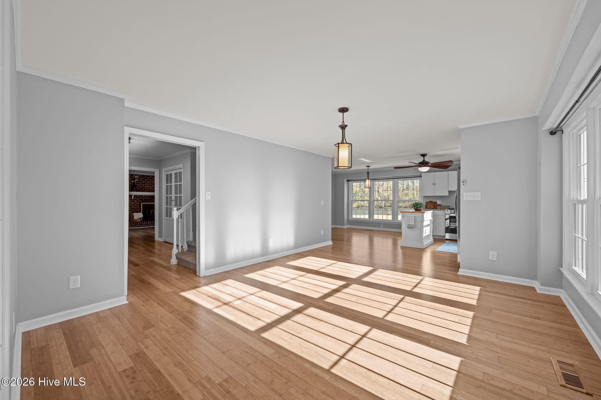 Single Family Residence at 236 Shoreline Drive, New Bern, NC 28562, photo 16 of 71