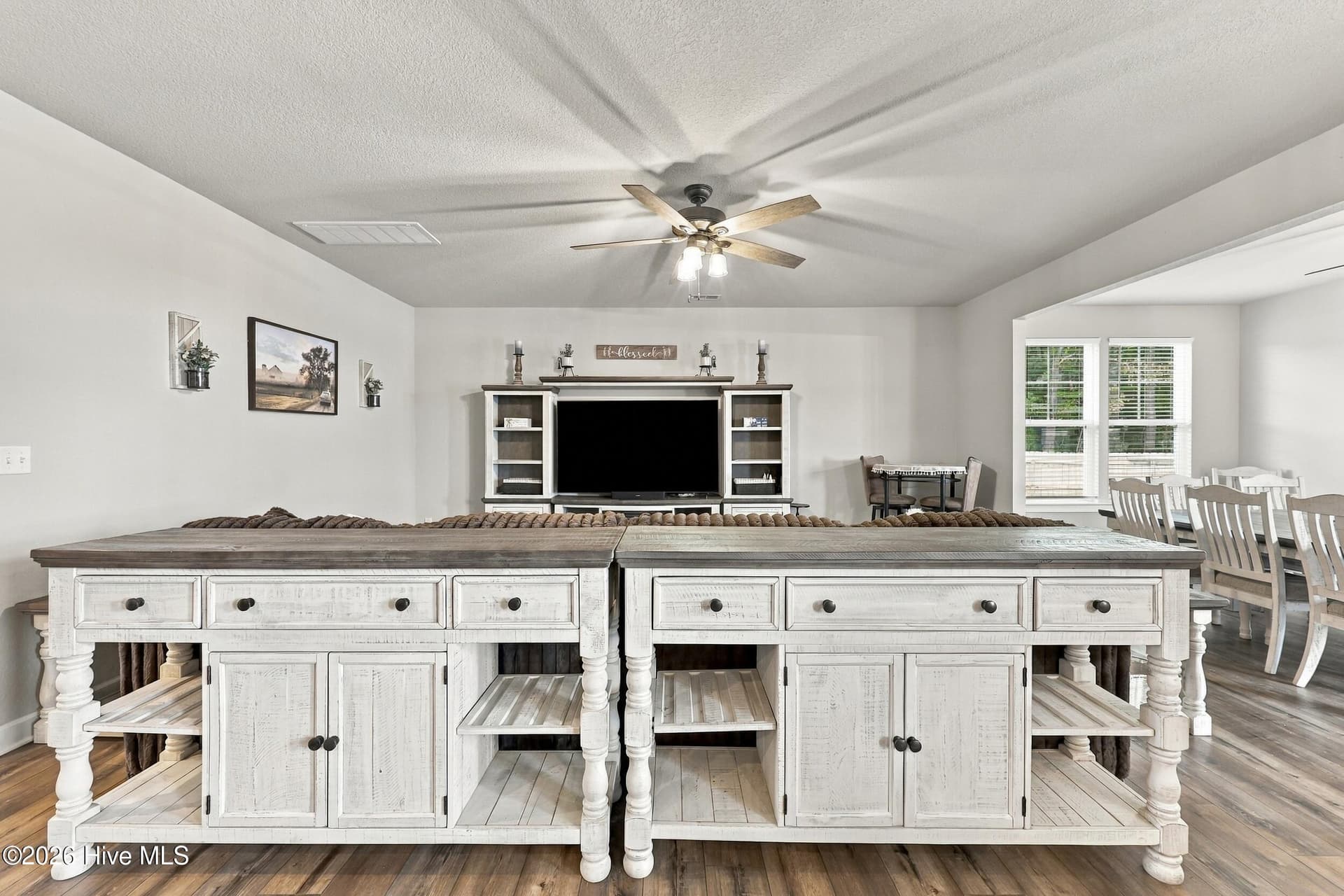 Single Family Residence at 121 Serene Way, Moyock, NC 27958, photo 18 of 61