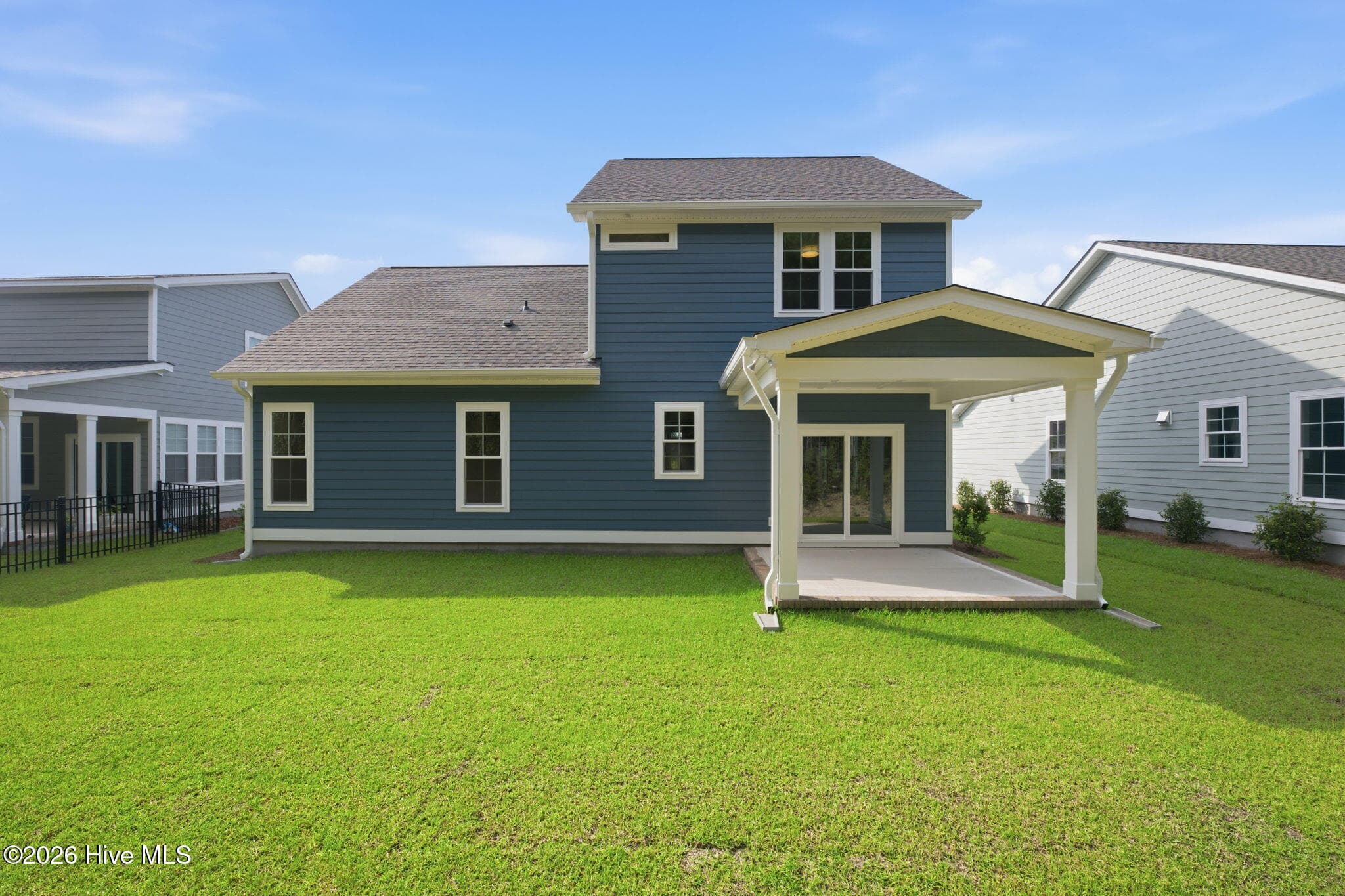 Single Family Residence at 2010 Brighton Drive, New Bern, NC 28562, photo 22 of 29