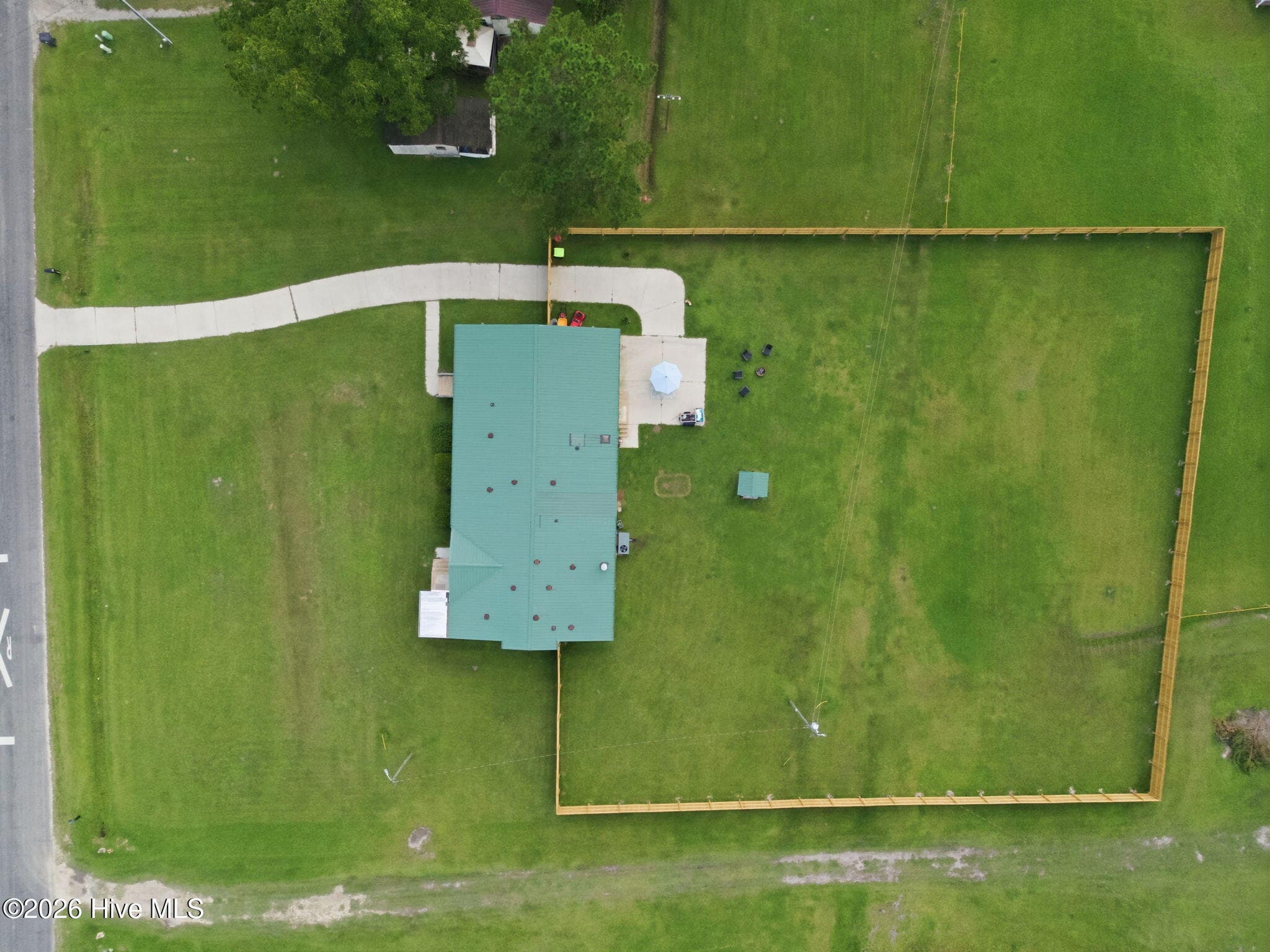 Manufactured Home at 51 Shaw Road, Riegelwood, NC 28456, photo 50 of 54