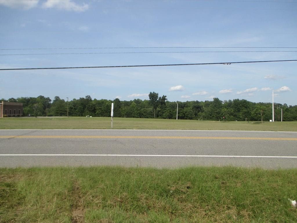 7 Highway 125, Roanoke Rapids NC 27870