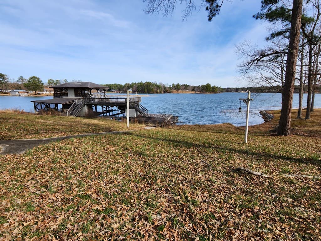 127 Oaktree Dr, Henrico NC 27842 photo 4