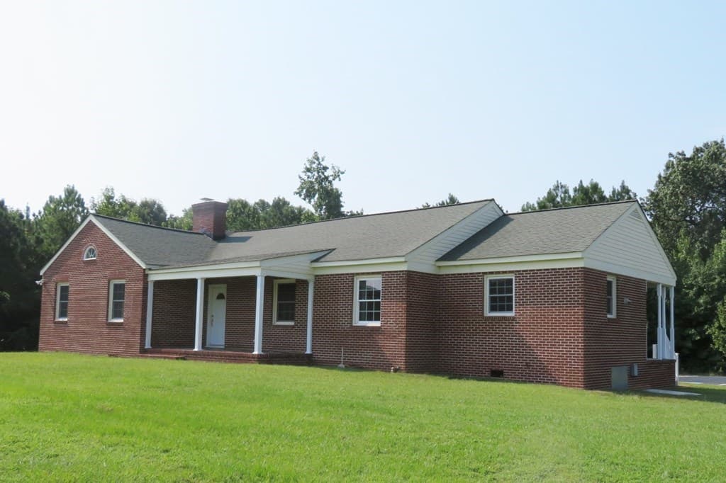 110 Office Park Dr, Roanoke Rapids NC 27870 photo 3