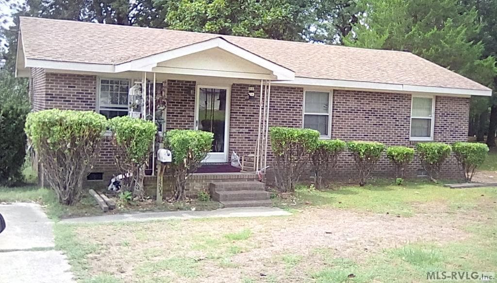 1507 4th Ave, Roanoke Rapids NC 27870
