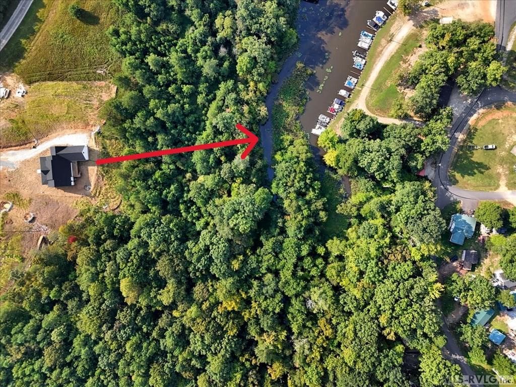 880 Starboard Drive, Bracey VA 23919 photo 6