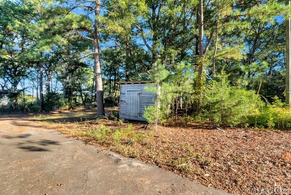 4198 Goodes Ferry Road, South Hill VA 23970 photo 7