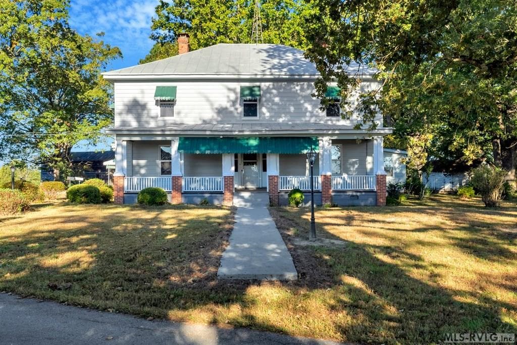 4198 Goodes Ferry Road, South Hill VA 23970 photo 3