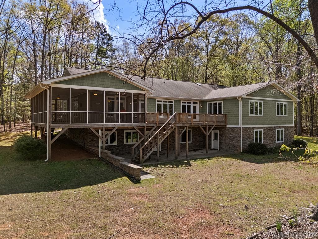 796 Tanglewood Drive, Bracey VA 23919 photo 13