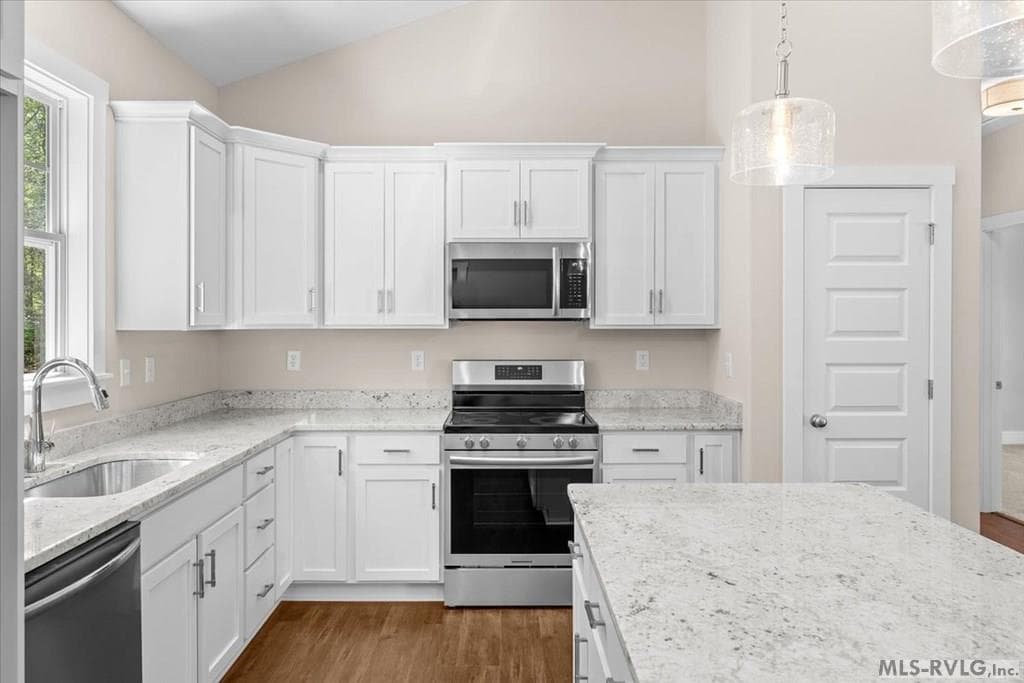 Residential/Vacation at 141 Jamestown Lane, Bracey VA 23919, Bracey, photo 17 of 44
