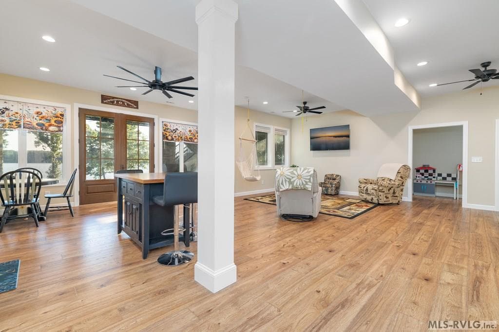 Basement recreation room
