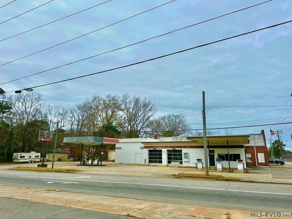 100 Academy St S, Ahoskie NC 27910 photo 2