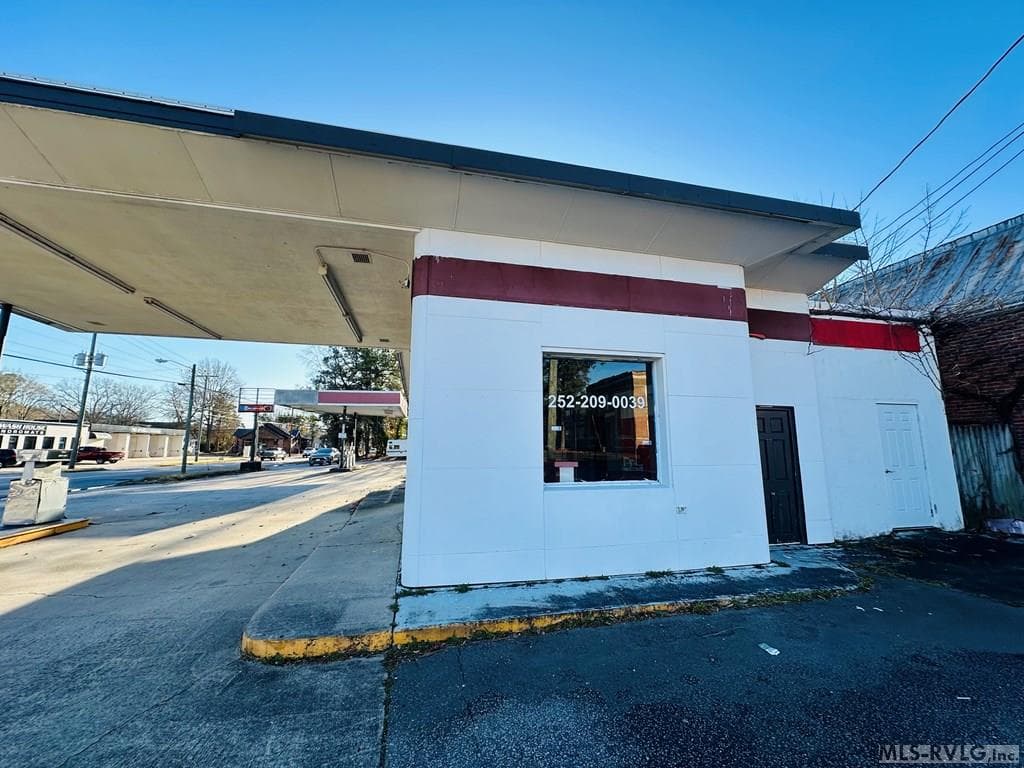 100 Academy St S, Ahoskie NC 27910 photo 10