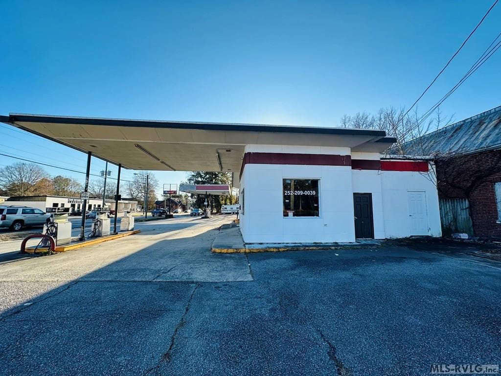 100 Academy St S, Ahoskie NC 27910 photo 8