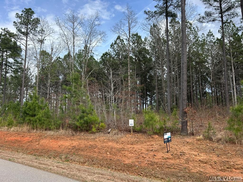 141 Sail View Ln, Macon NC 27551