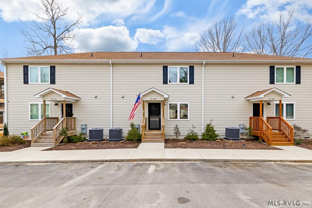 137-102 Gaston Pointe Dr, Littleton NC 27850 photo 5