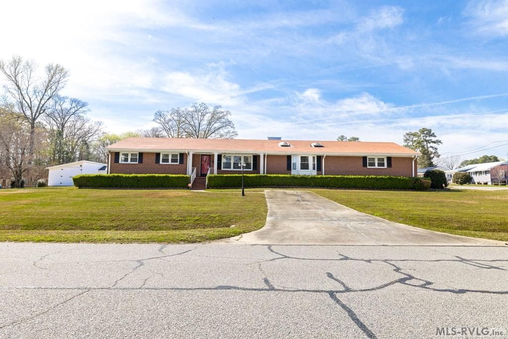 515 Oakwood Avenue, Roanoke Rapids NC 27870 photo 6