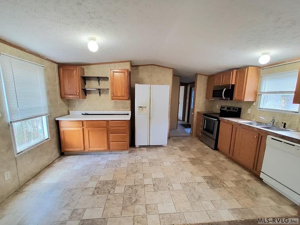 163 Chaco Trail, Bracey VA 23919 photo 9