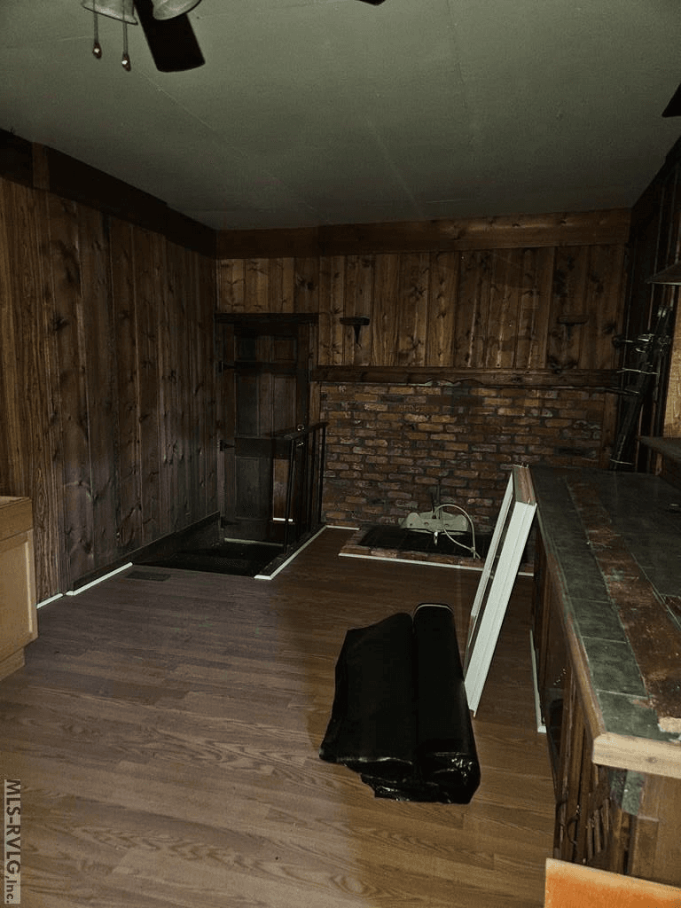 Add on Room off of kitchen