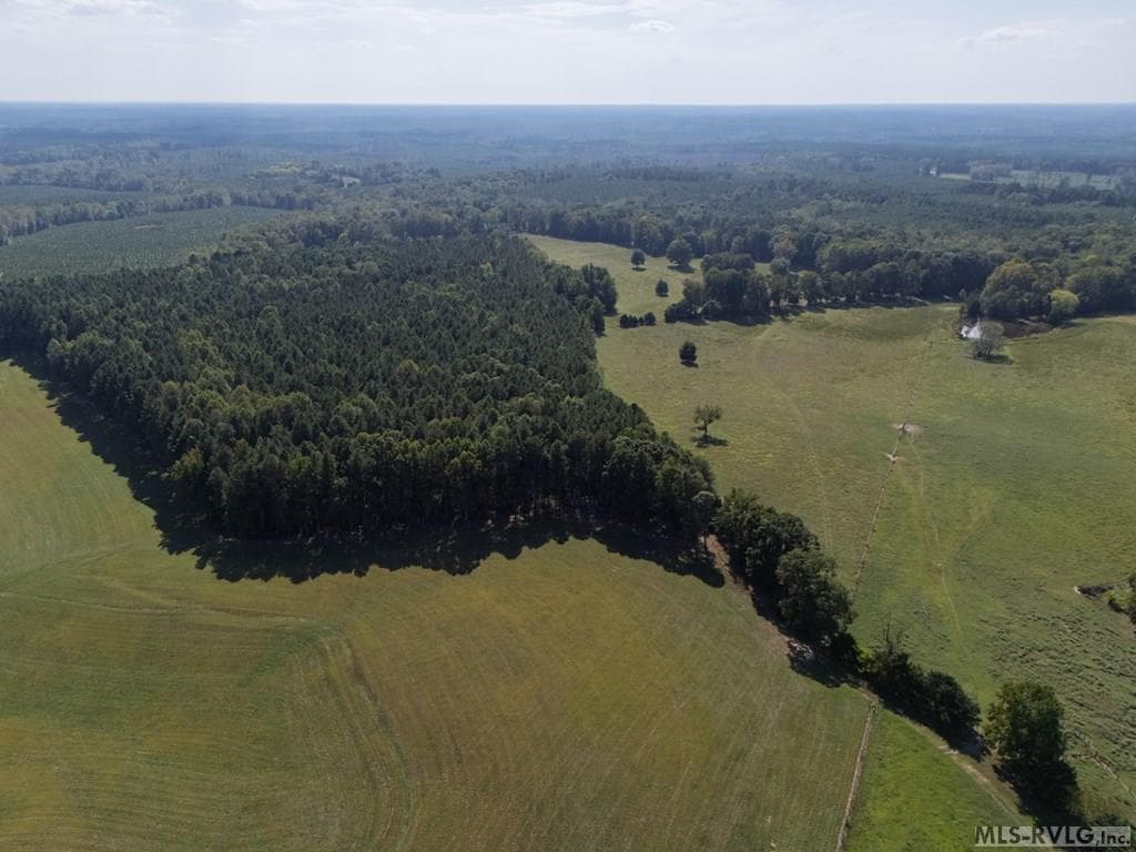 Residential/Vacation at 4943 Grandy, Brodnax VA 23920, Brodnax, photo 6 of 80