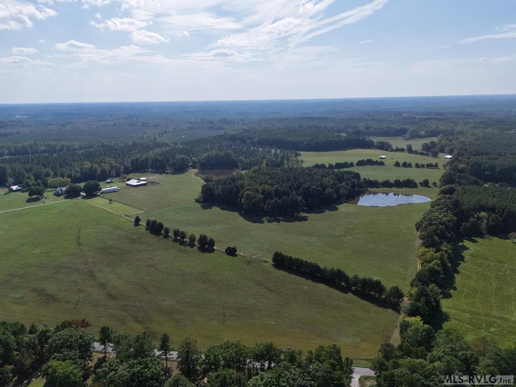 4943 Grandy, Brodnax VA 23920