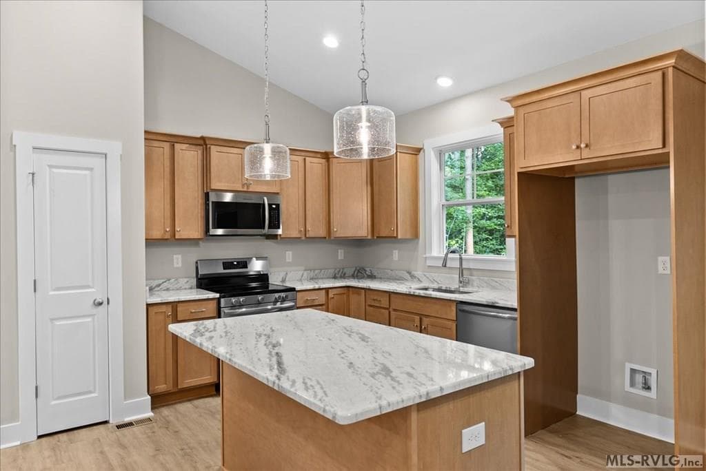 136 Hicks Drive, Bracey VA 23919 photo 13