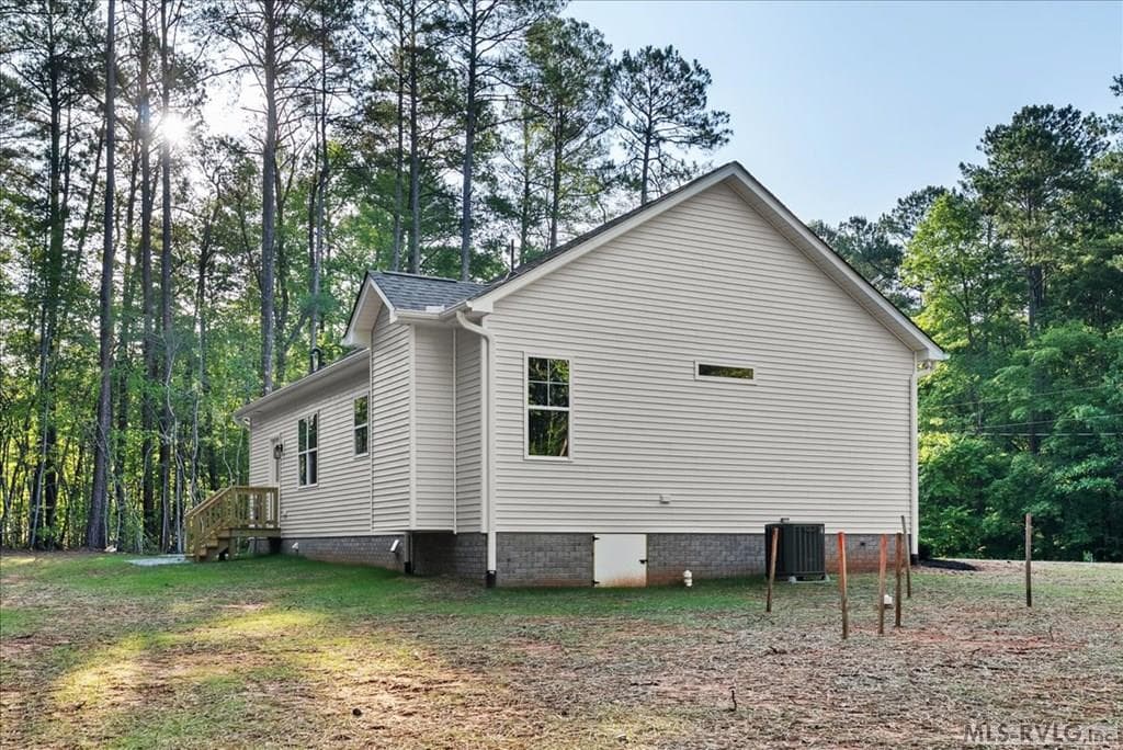 136 Hicks Drive, Bracey VA 23919 photo 4