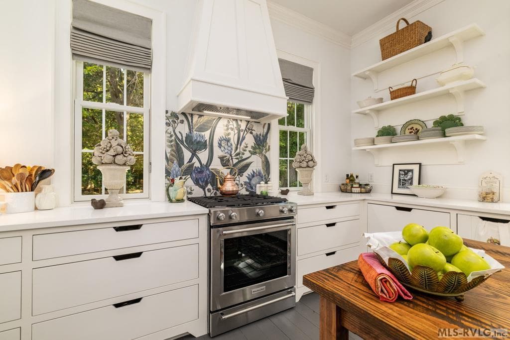 Kitchen with open shelving