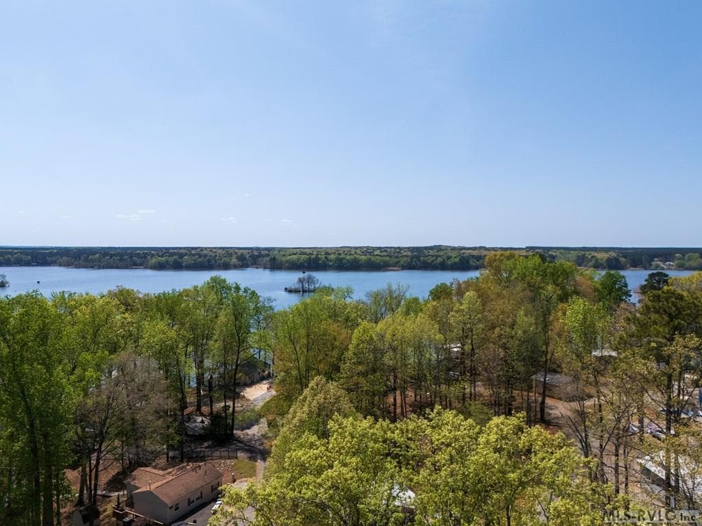 449 Gila Trail, Bracey VA 23919 photo 16