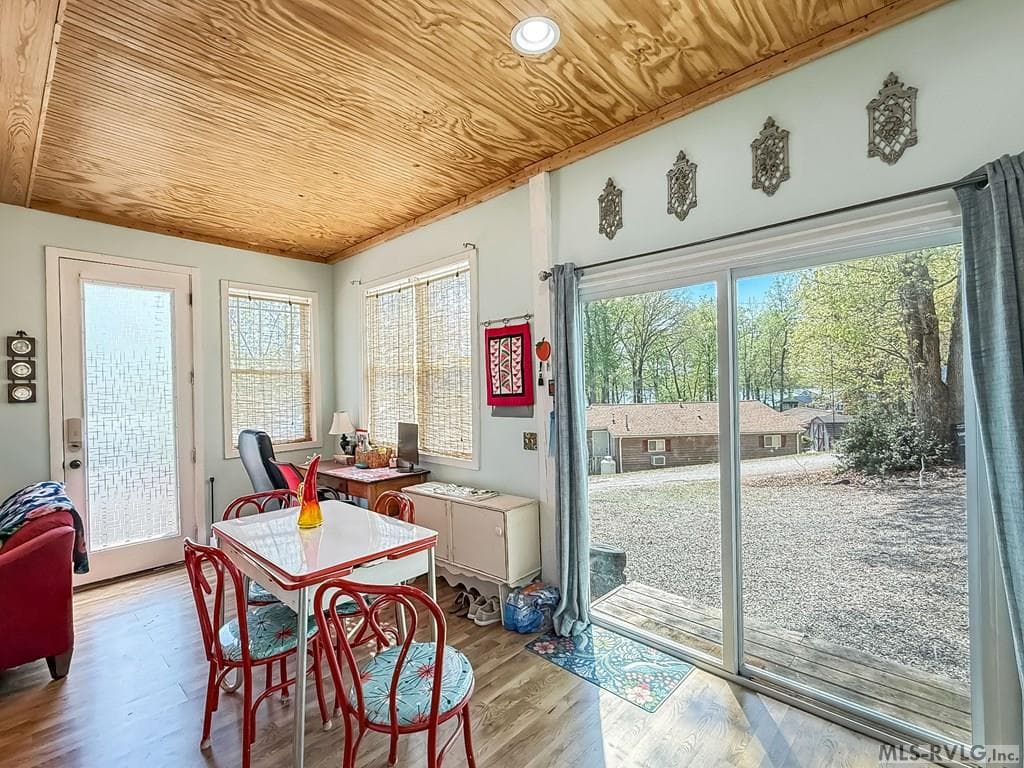 449 Gila Trail, Bracey VA 23919 photo 3